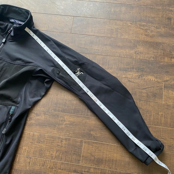 Vintage Arc’teryx Gamma softshell Polar tech fleece jacket - Picture 6 of 12